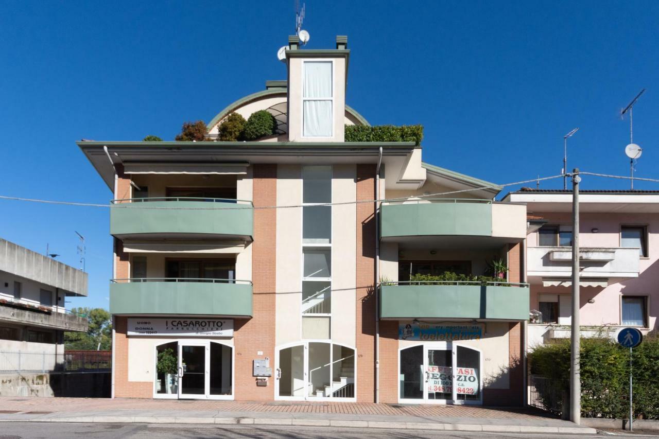 Casa Giorgia - Nel Cuore Di Vicenza Bagian luar foto